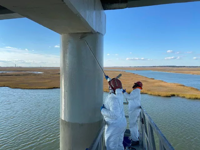 Wallops Bridge Epoxy Application Colums 2